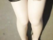 美女主播晚上没穿内裤在天桥玩露出摸逼期间有不少人路过