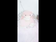 短发美女代充精品苏已己凌晨自慰秀 还换上婚纱服 很是诱惑