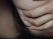 丝袜熟女阿姨的大黑逼被插的满满的