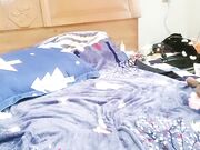 苗条粉嫩逼逼的村姑迷人小妖和表哥激情做爱