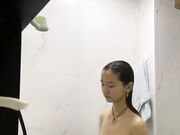 小萝莉爱玩炮击快档抽插翘起屁股后入姿势