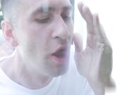 BrokenBabes-惊人的乌木宝贝Kira Noir从变态的邻居那里得到肛门