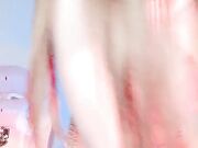 伊崽粉红美乳揉捏呻吟下体小穴都流水了