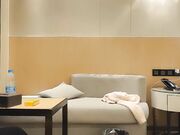 高颜值大奶妹子口交骑坐性感屁股站立后入猛操