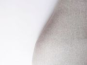 皮肤白皙诱人身材胸大腰细美女 性感开裆黑丝高跟鞋沙发上极度诱惑