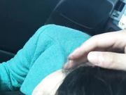 被调教服服帖帖的小骚货车内毒龙口活按着脑袋把嘴当逼洞快速猛插穿上遥控自慰内裤逛商场