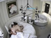 豪华套房高颜值性感美女竟和猥琐胖男酒店开房,操的花样还真多