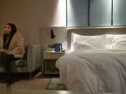 2800网约高端外围开档黑丝情趣诱惑白嫩翘臀