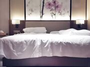 9总全国探花回归宝马女玩3P舔弄摸逼抽插猛操