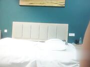 小夏寻深夜清纯纹身嫩妹返场转战床上后入抽插