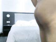 超人探花抓屌吸吮舔骚逼按住双腿深插骑乘打桩