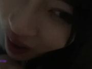 在家和漂亮女友做爱自拍