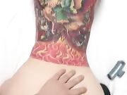 地上大战炮友 怼着骚穴猛操屁股抖动 主动骑乘位爽2