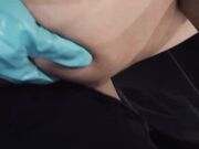 琳达 德尔 索尔在她男朋友的鸡巴突然进入她嘴里时帮她洗碗