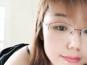 颜值好高的小清新 农村少妇性感睡衣一个人在家玩大黑牛 全程露脸肤白貌美