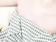 长发妹子和瘦小男友居家啪啪 口交舔弄后入大力猛操呻吟娇喘非常诱人