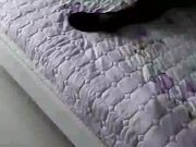 妈妈午休时故意不穿内裤 穿着性感暴露的黑丝勾引儿子 实在受不了