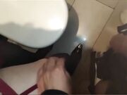 【真实勾搭巨乳气质美女老板】奶子坚挺圆润，购物中心厕所操逼，紧张又刺