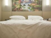 完美身材腰细胸大 隔着内裤揉穴摸胸 骑乘抽插猛操晃动大奶子