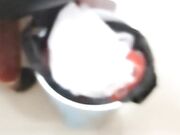 无毛嫩穴超市服务员骚浪女友被爆操虐操 大屌完具齐上阵