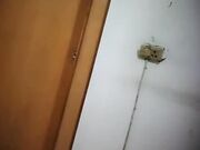 小县城藏身停车场的淫窝找卖淫女吃快餐红裙靓妹