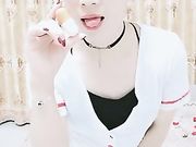 极品眼镜御姐和有点变态的异性装炮友啪啪 口爆吐白浆 射了一嘴 样子非常骚