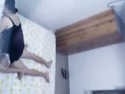 贵在真实趴窗偸拍集体公寓隔壁房年轻情侣打炮很激情妹子身材不错很骚冲刺快射