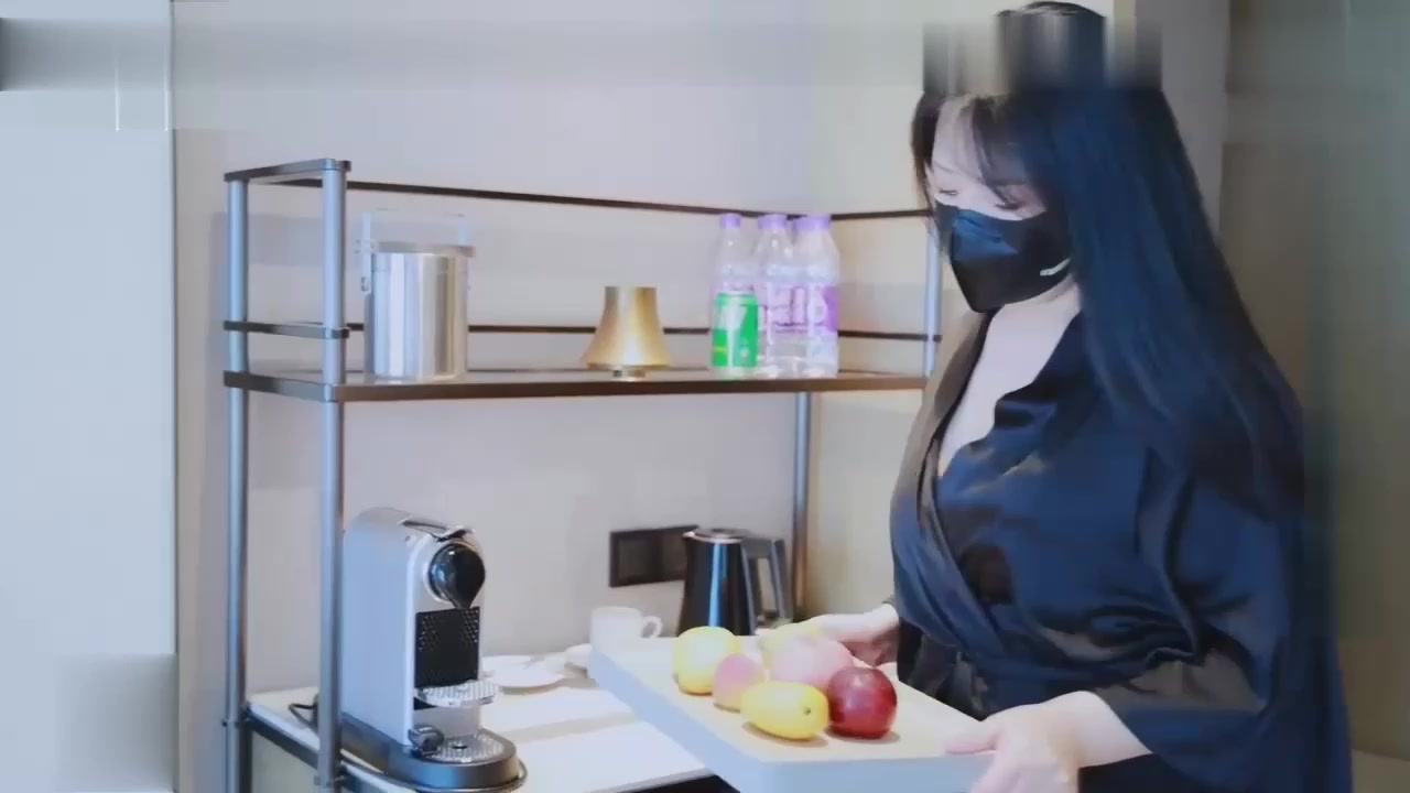 【淫荡少妇】求子之路之对精子的渴望_引诱小叔子内射借精怀孕