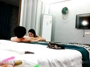 难得极品女技师 爆乳美腿黑丝 舔背乳推服务周到 扛起大长腿猛怼