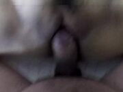 中午吃饭灌醉嫂子弄到床上无套抽插一线天小嫩B内射浓浓的精液