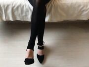 约啪缺钱买LV包的爆乳大三学妹援交做爱 黑丝长腿足交乳交口交打炮各种玩弄