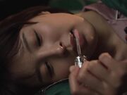 明明讨厌被公公强暴却嘴唇太敏感吻就湿的美女老婆葵つかさ 3