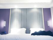 你把手机摆这干啥_我怕你录像_悲剧！长发花臂气质美女被操完才意识到有可能被偷拍了！_00_06_05_00_2