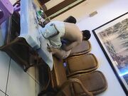 今夜玩换妻 两对良家夫妻 一个单男 沙发床上轮番激战 少妇们尽情释放心中欲望