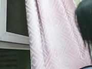 极品美女小萝莉露脸玩弄大哥的鸡巴 足交手撸看大哥如何射精 揉奶玩逼给狼友看