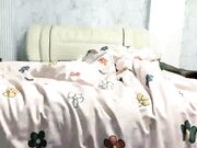 带眼镜的相亲对象不知道多久没被肏 才交往三天被她压榨了五次