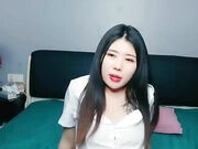 丝袜高跟制服诱人的小少妇跟蒙面小哥激情啪啪 69口交足交撸起大鸡巴