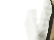 骚逼少妇跟渣男玩3P 躺在床上被肆意蹂躏 上面被草嘴下面被渣男用跳弹玩逼