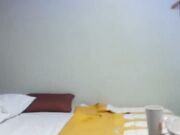 壮小伙酒店招嫖偷拍 童颜大奶小姑娘 尽情啪啪后入舌吻