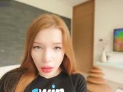 操我多汁粉嫩紧致的小穴骚逼操穴还不够插完后乳交后入肛门