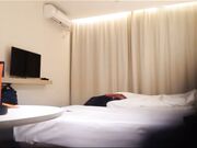 90后小伙偷吃性药后宾馆嫖妓身材颜值很棒的气质美女姐姐 搞完一次没过瘾