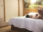 从不外出的气质技师被拿下网友要求搞两炮累的小哥虚脱