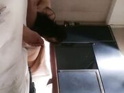 探花平安夜高价约的兼职熟女 还是成熟蜜桃有味道又骚又会玩