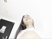 跟老朋友见面就打炮_变装护士后被硬屌干到一直要不停