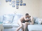 约了个性感牛仔裤漂亮妹子 骑在身上互摸舌吻超近距离屁股特写猛操