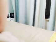 豹纹小妹跟小哥激情啪啪全程露脸口交大鸡巴 道具激情抽插骚穴