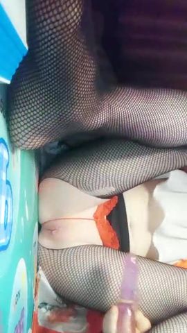 天然白虎嫩逼萌妹子开档黑丝跳蛋自慰