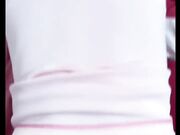 正在上高二的女儿让我教她SM_被我玩弄的淫水拉丝