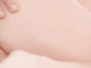 大屌壮汉把精液灌满骚货的菊花里