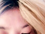 新来的黑丝豹纹小妹，全程露脸大秀直播，撕开蝴蝶骚逼给狼友看特写，淫声荡语互动撩骚，道具抽插浪叫不止